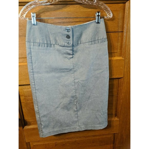 Maurices Pencil Skirt Size 1/2 Gray Modest Straight Juniors - Picture 1 of 6